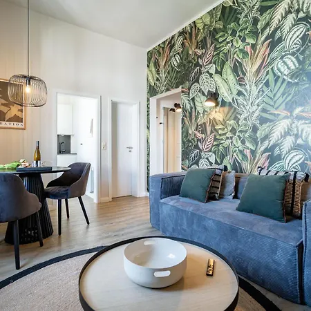 Albertine, App 03 Apartment